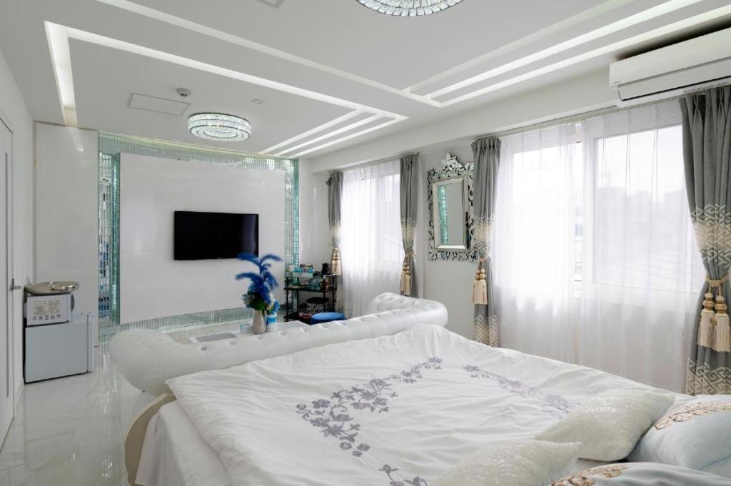 Apartmán Reimi Mondo Prefektura Tokio Exteriér fotografie